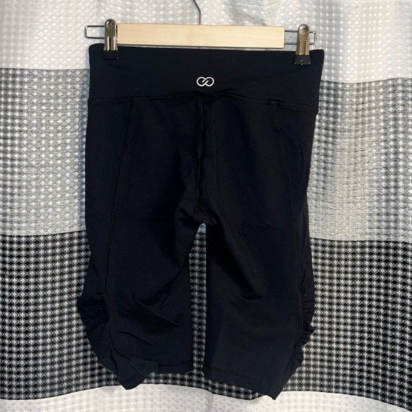 CALIA Women’s Bermuda short leggings - Picture 4 of 4